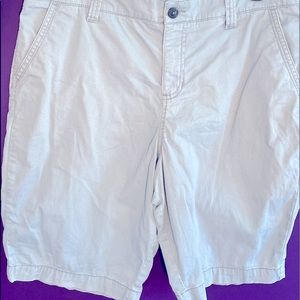 Sonoma Khaki Shorts 14